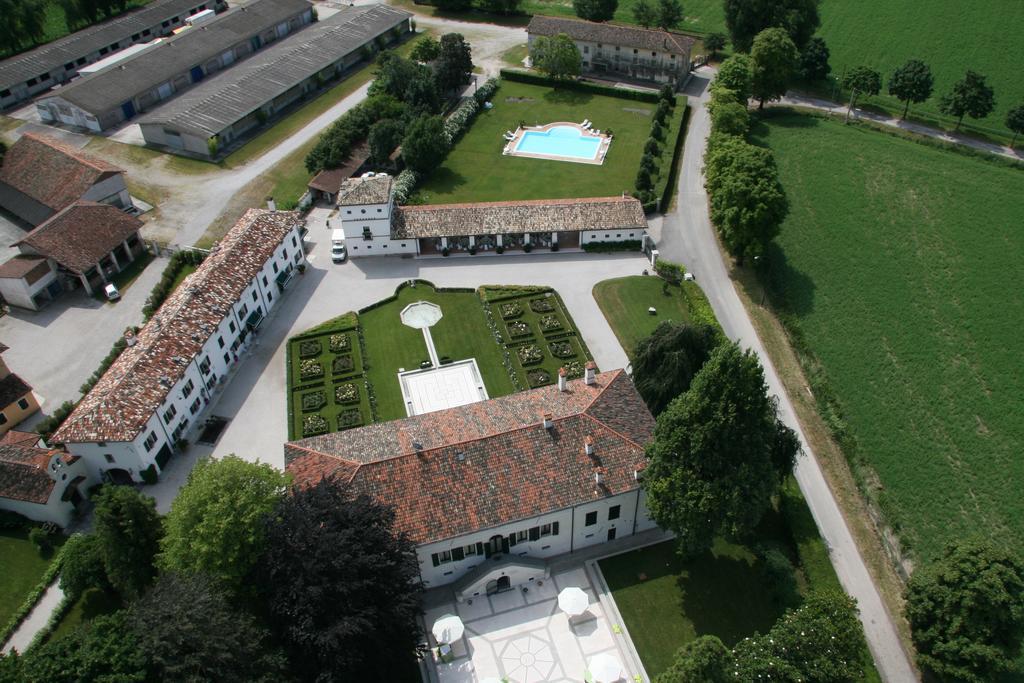 Affittacamere Borgo Dei Conti Della Torre Morsano al Tagliamento Esterno foto